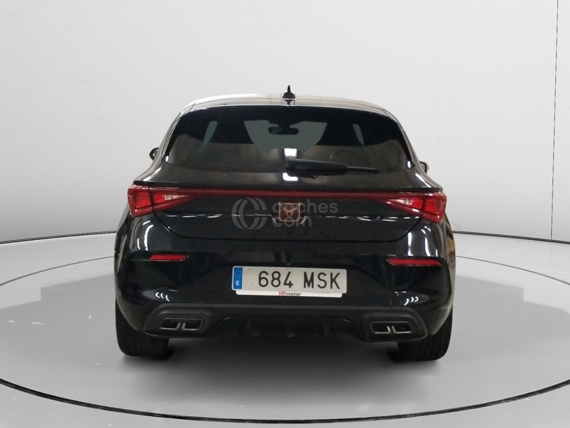 Foto del CUPRA León 1.5 ETSI DSG 110Kw
