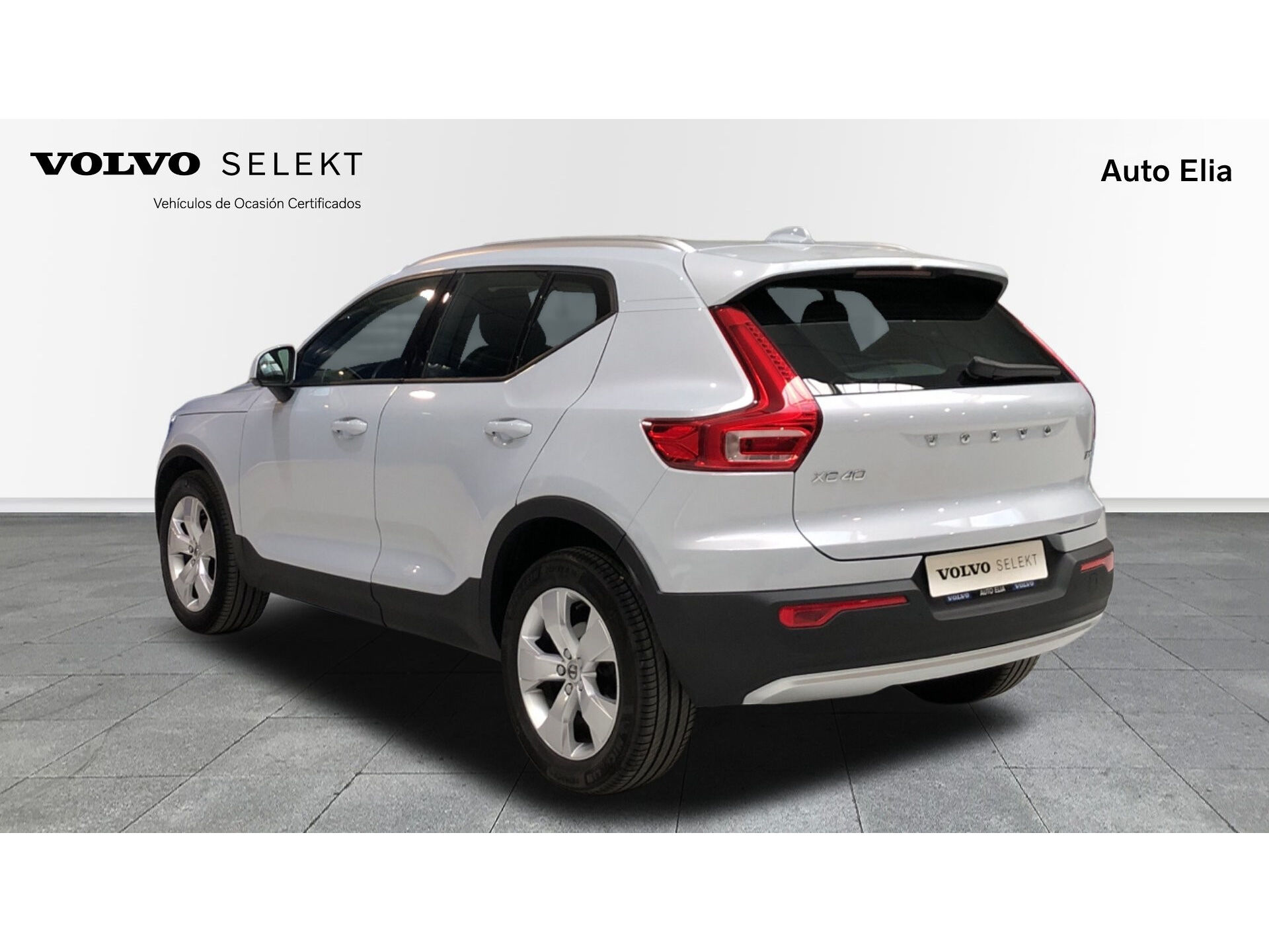 Imagen 2 de VOLVO XC40