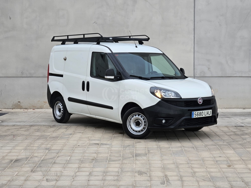 Foto del FIAT Dobló Cargo 1.3Mjt SX 70kW