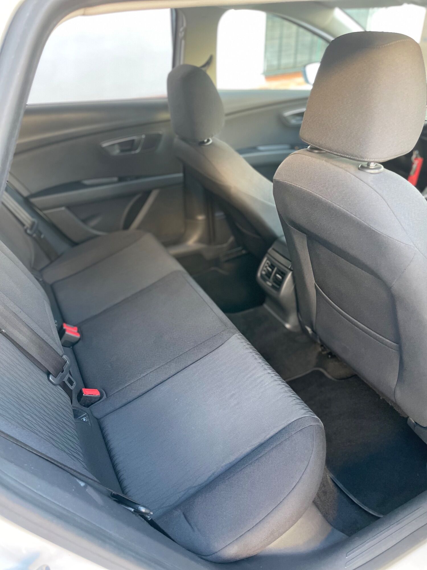 Foto del SEAT León SC 1.6TDI CR Reference