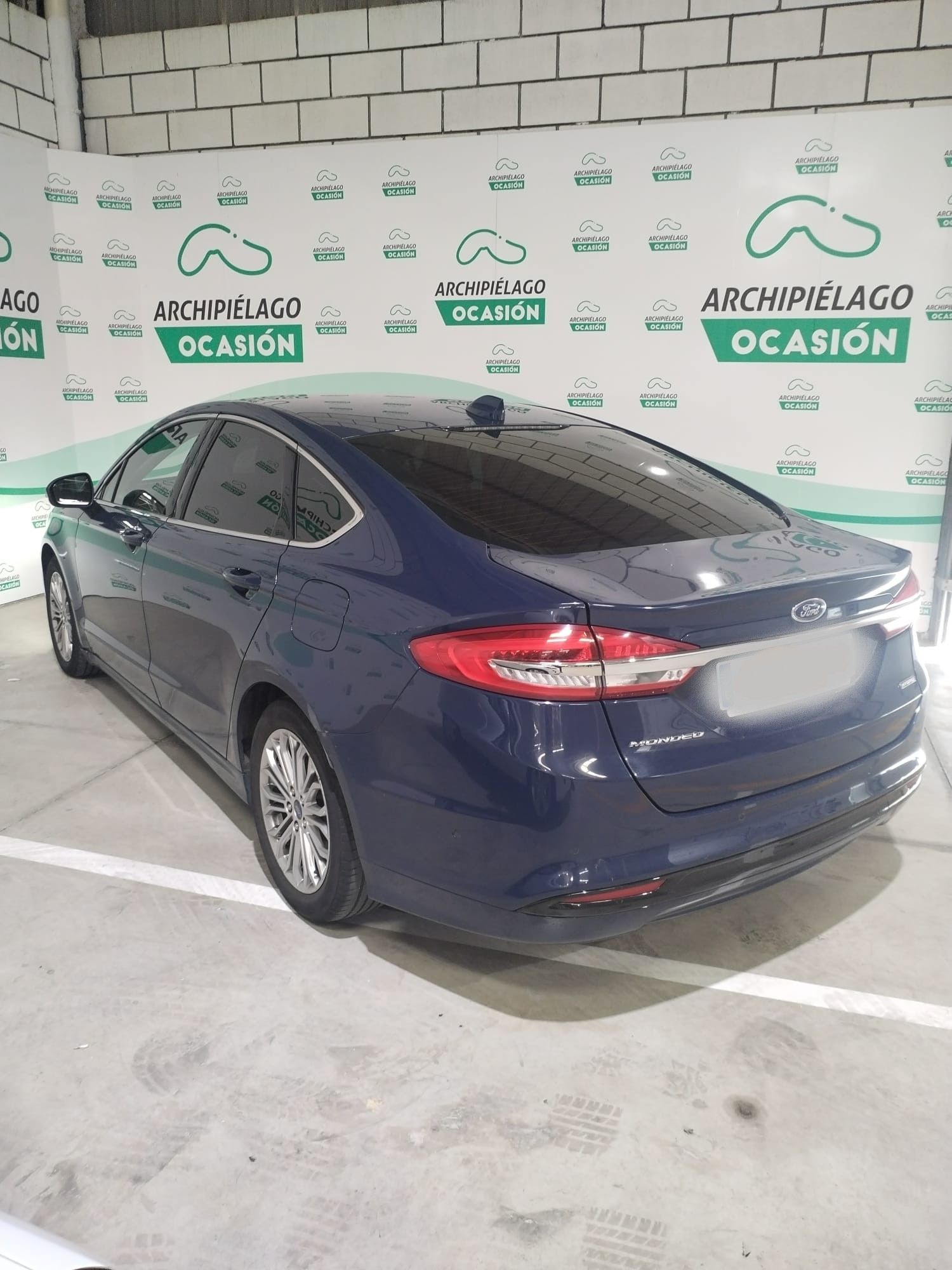 Foto del FORD Mondeo Sedán 2.0 HEV Titanium