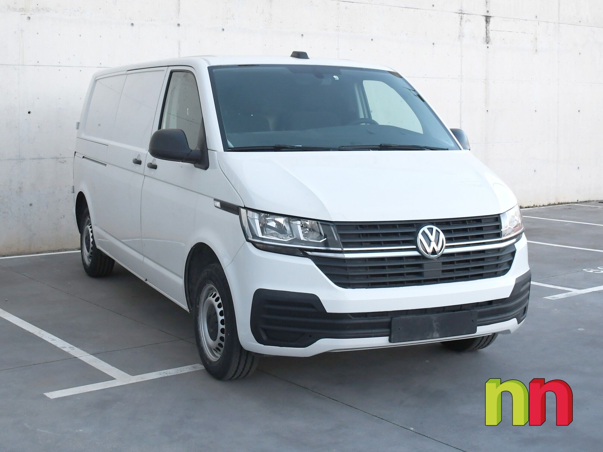 Foto del VOLKSWAGEN Transporter Furgón 2.0TDI SCR BMT Largo 110kW