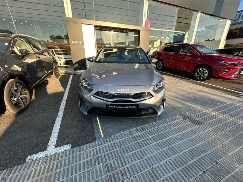 Foto del KIA Ceed 1.0 T-GDI Eco-Dynamics Drive 120