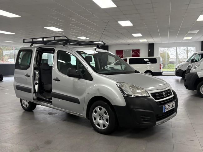 Foto del PEUGEOT Partner Tepee 1.6HDI Outdoor 92