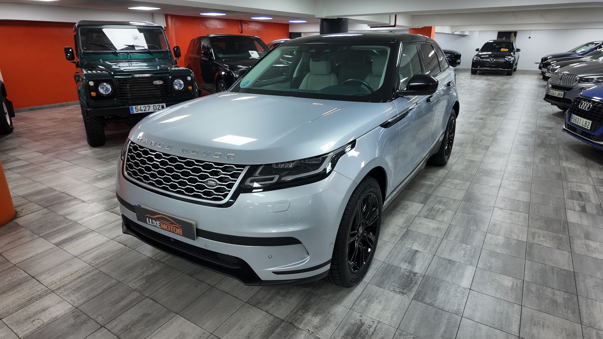 LAND ROVER Range Rover Velar (2.0D I4 MHEV HSE 4WD Aut. 204) en Madrid