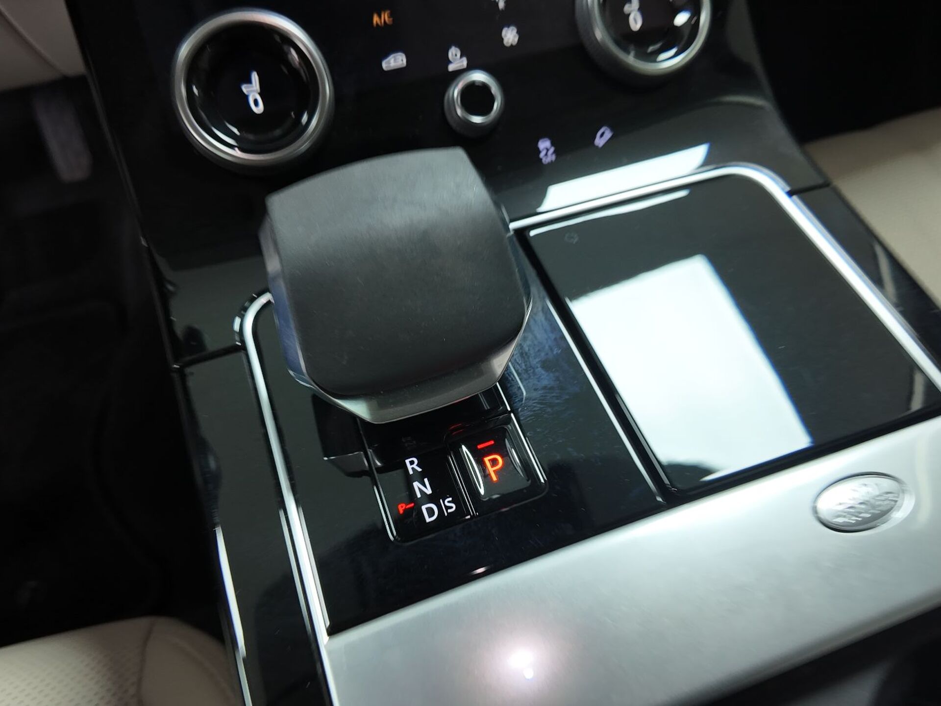 Imagen 3 de LAND ROVER Range Rover Velar