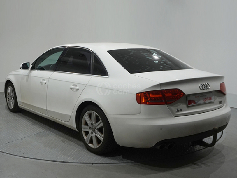Foto del AUDI A4 2.0TDI quattro DPF 143