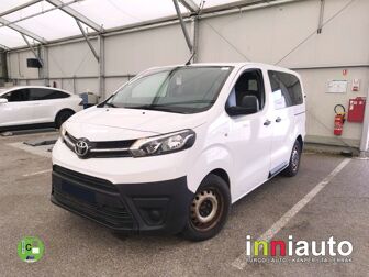 Imagen de TOYOTA Proace Verso Combi Compact 1.6D 9pl. 95