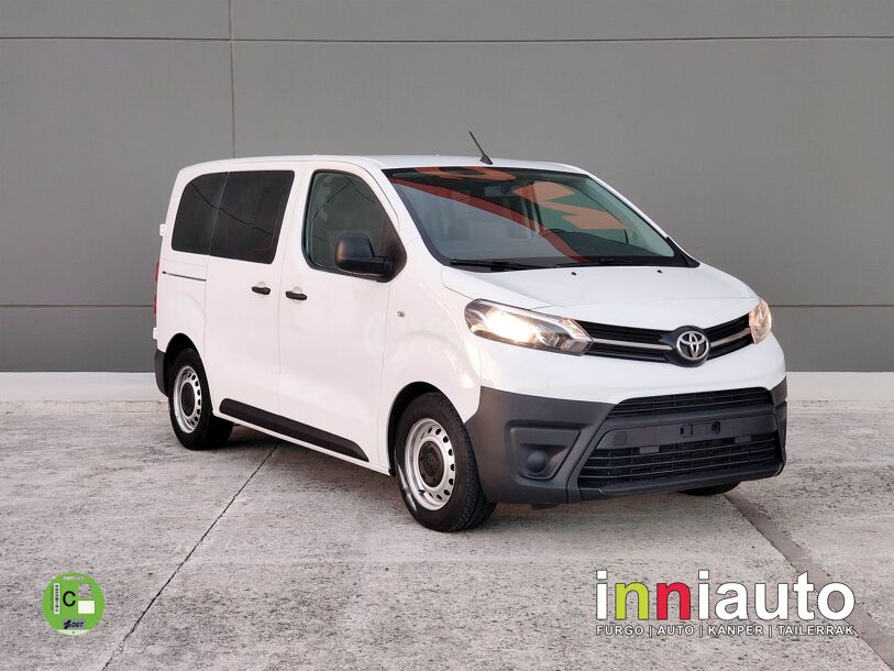 Foto del TOYOTA Proace Verso Combi Compact 1.6D 9pl. 95