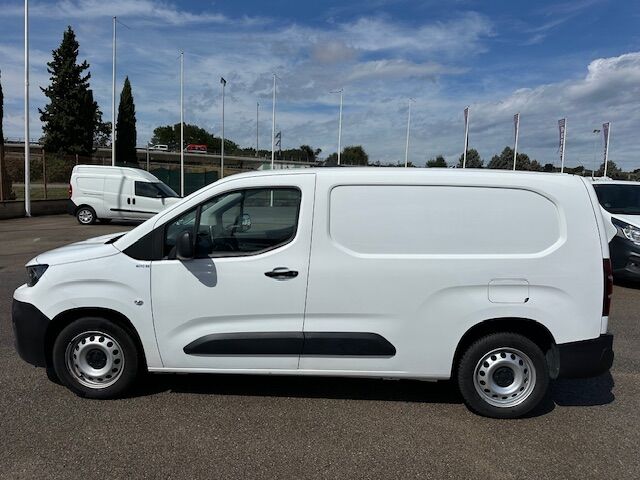 Foto del PEUGEOT Partner 1.5BlueHDI S&S Long 1000kg 100