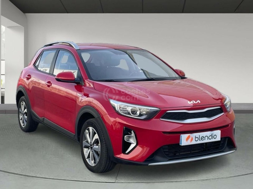 Foto del KIA Stonic 1.0 T-GDi MHEV iMT Concept Plus 100
