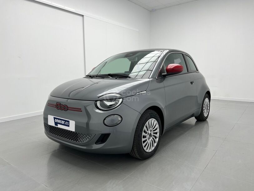 Foto del FIAT 500 e 87Kw Red