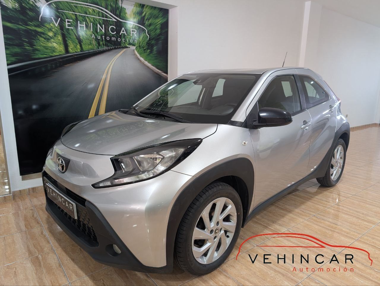 TOYOTA Aygo (70 x-play) en Palmas, Las