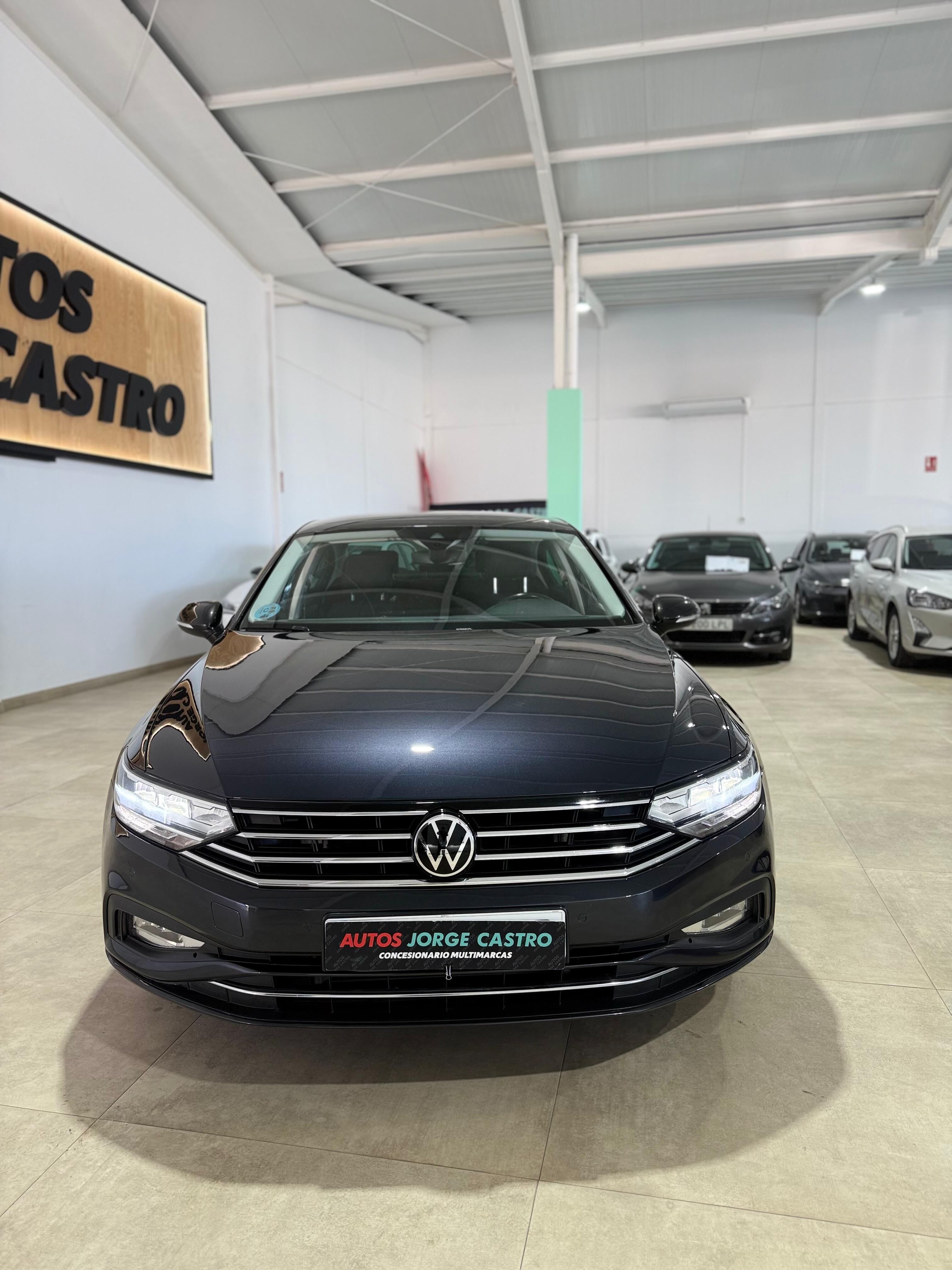 Foto del VOLKSWAGEN Passat 2.0TDI EVO Executive DSG7 110kW