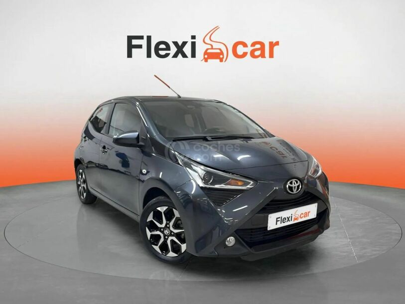 Foto del TOYOTA Aygo 70 x-play