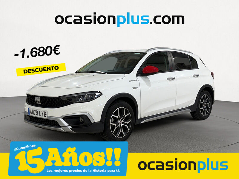 FIAT Tipo (1.5 Hybrid Red DCT 97 kW (130 CV)) en Madrid