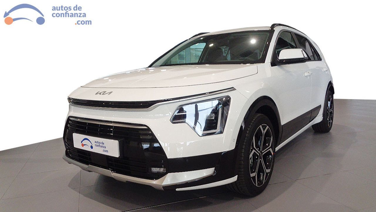 KIA Niro (1.6 HEV EMOTION) en Córdoba
