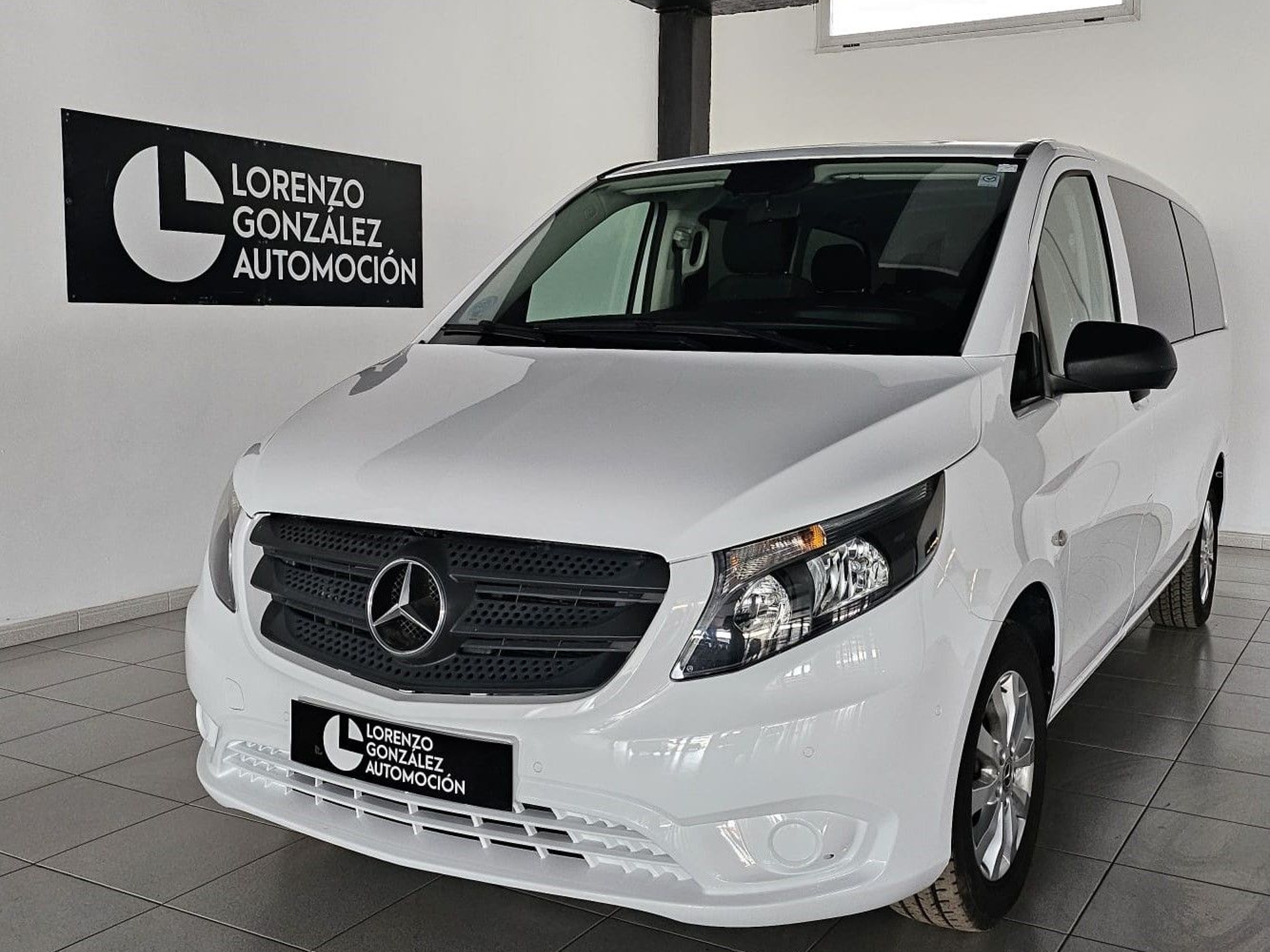 Imagen de MERCEDES Vito