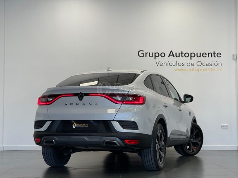 Foto del RENAULT Arkana 1.6 E-Tech Techno 105kW