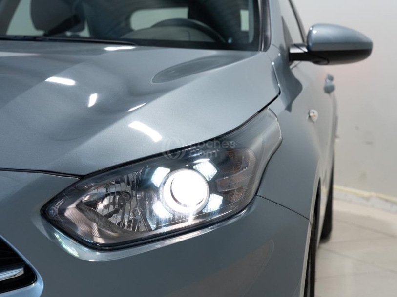Foto del KIA Ceed Tourer 1.0 MHEV Eco-Dynamics Drive DCT 120