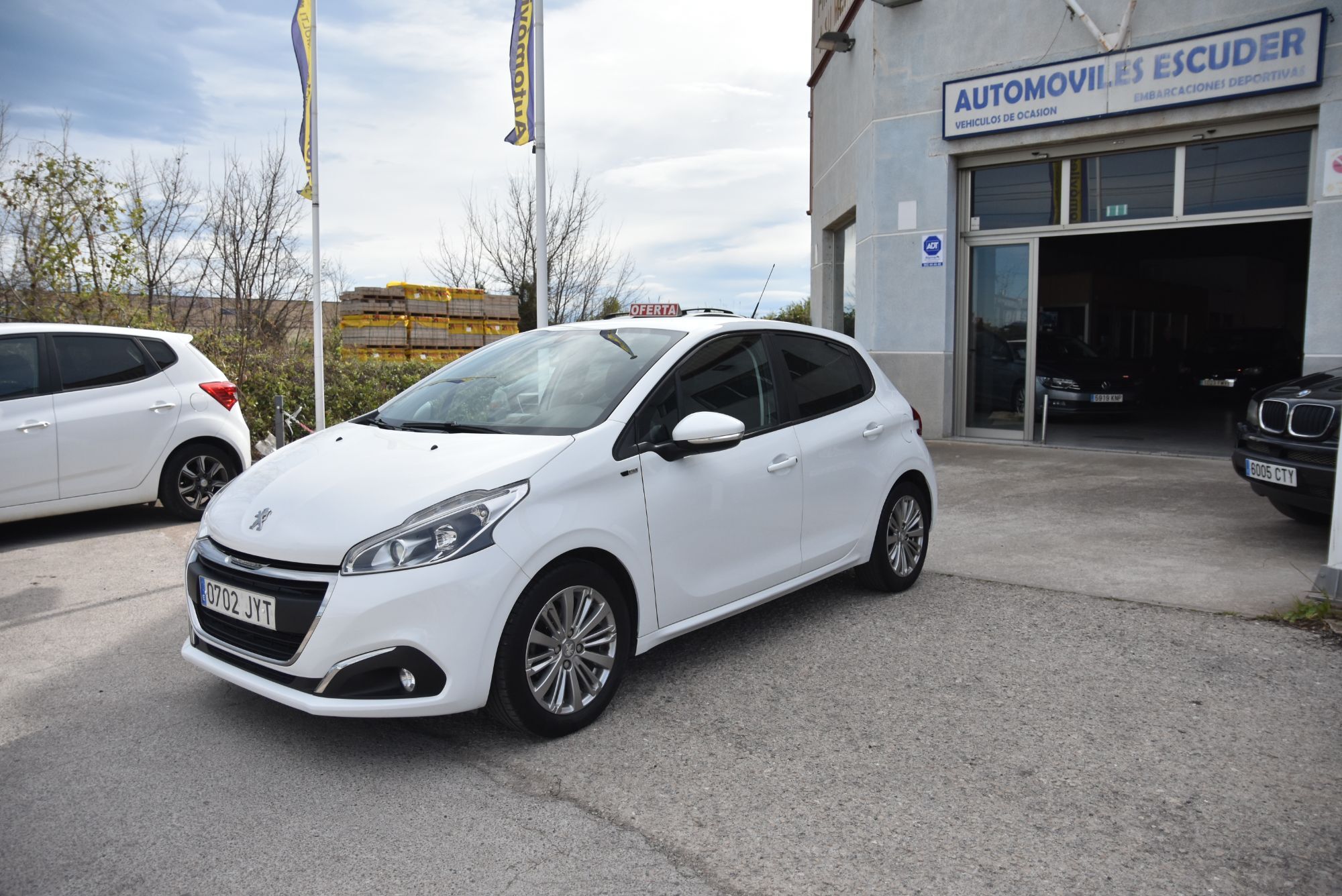 Foto del PEUGEOT 208 1.6BlueHDi Style 75