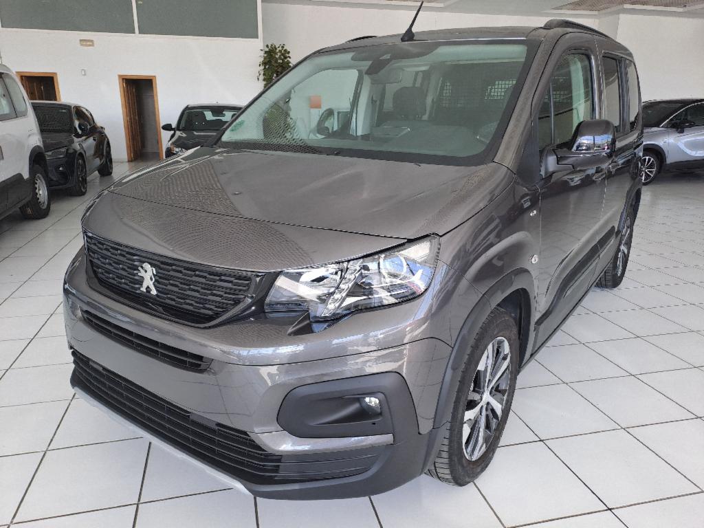 PEUGEOT Rifter (1.5 BLUEHDI 96KW GT STANDARD 5P) en Badajoz