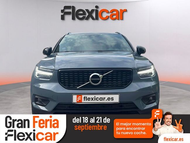 VOLVO XC40 (1.5 T5 Twin Recharge R-Design Auto) en Madrid