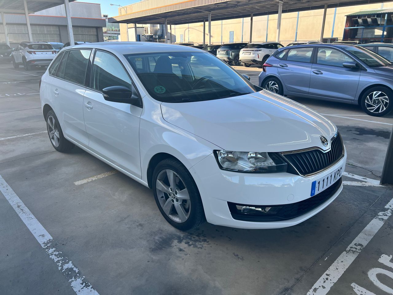 SKODA Spaceback (1.4 TSI DSG 92KW (125cv) Style Spaceback) en Madrid