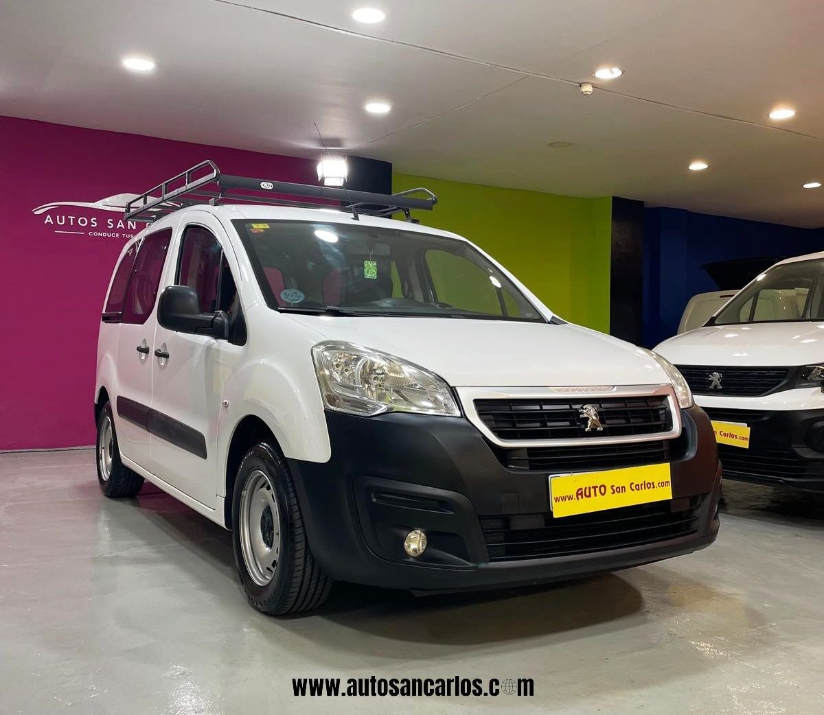PEUGEOT Partner (Tepee 1.6BlueHDI Access 75) en Barcelona