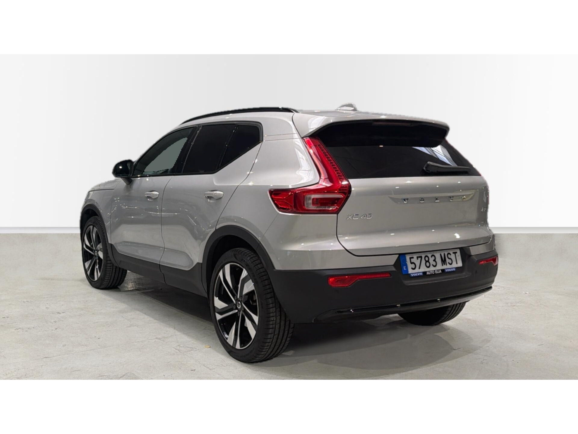 Imagen 2 de VOLVO XC40