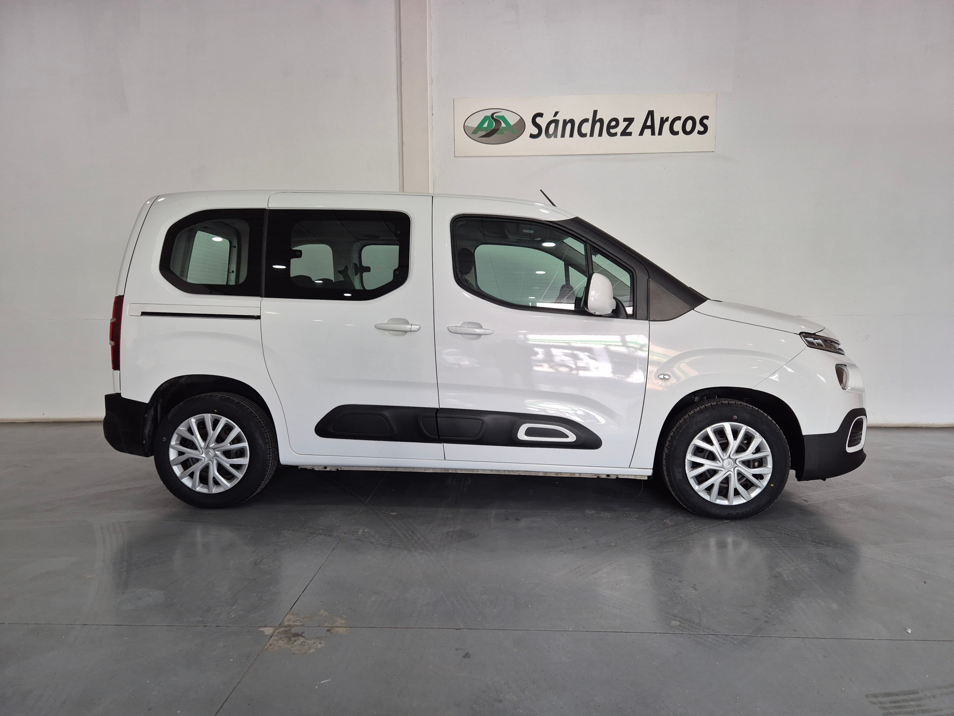 Foto del CITROEN Berlingo Van BlueHDi S&S Talla M Worker 100