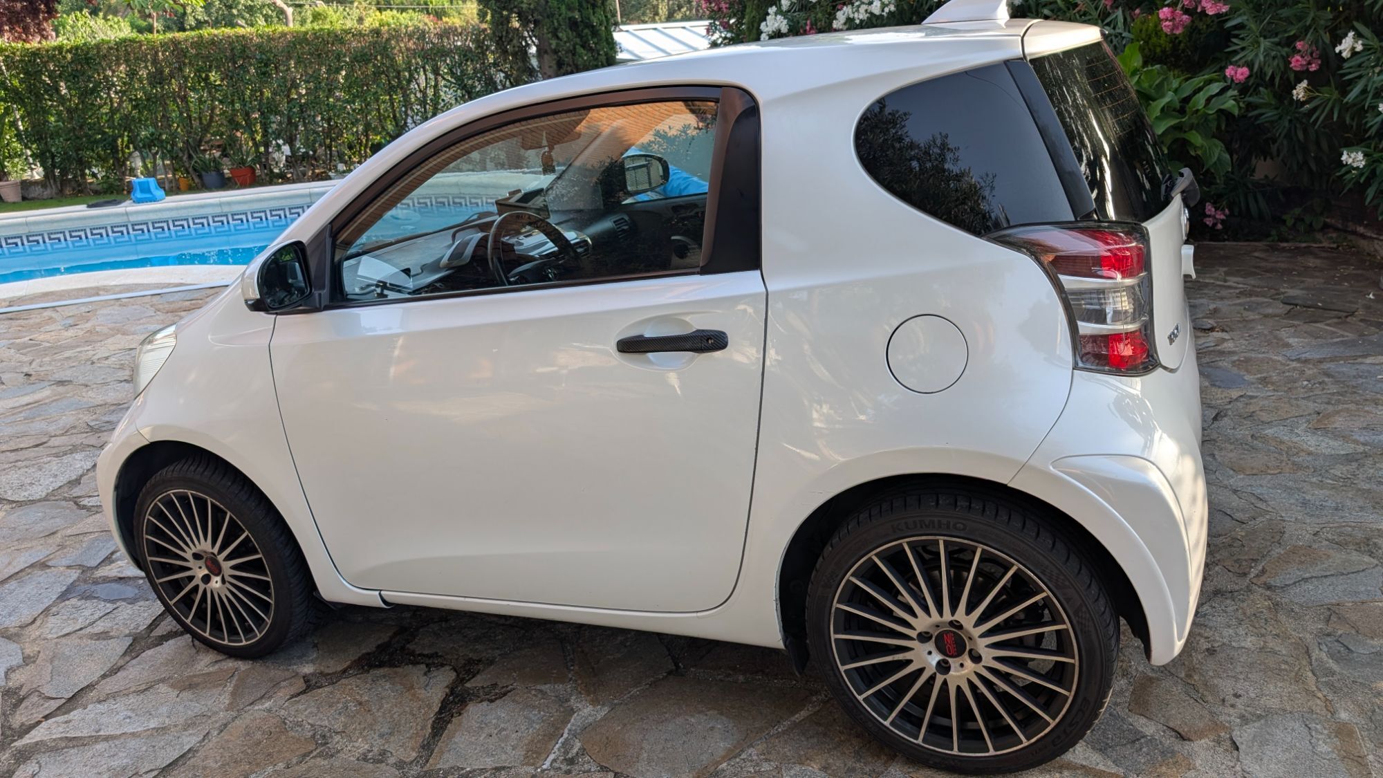 Foto del TOYOTA iQ 1.0 VVT-i