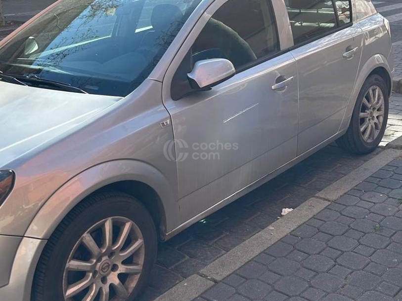 Foto del OPEL Astra 1.7CDTi 16v Club