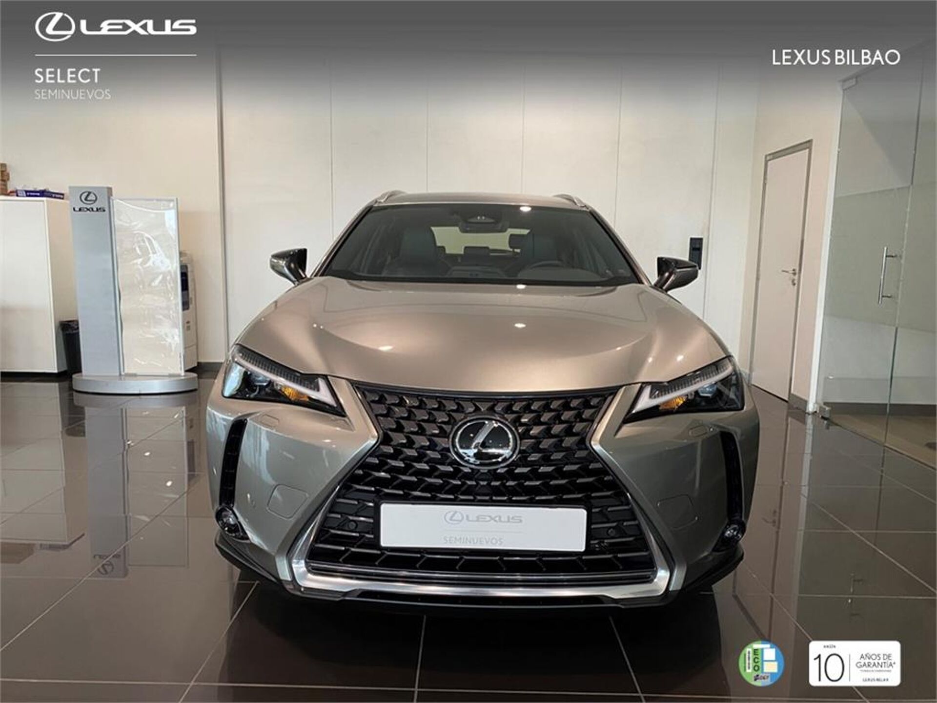 Imagen 3 de LEXUS UX