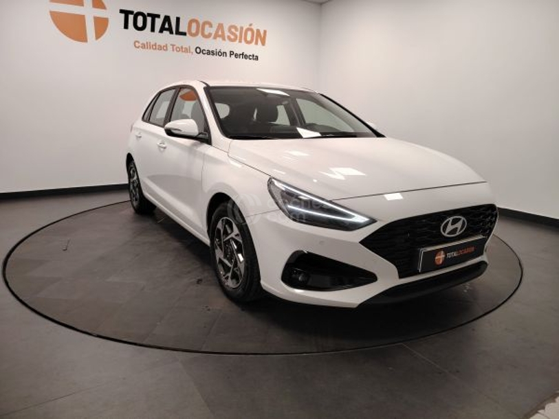 Foto del HYUNDAI i30 1.0 TGDI Klass 48V 100