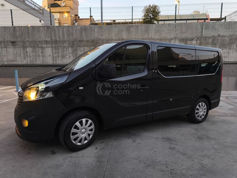 Foto del OPEL Vivaro Combi 9 1.6CDTi Biturbo S-S 29 L1 125