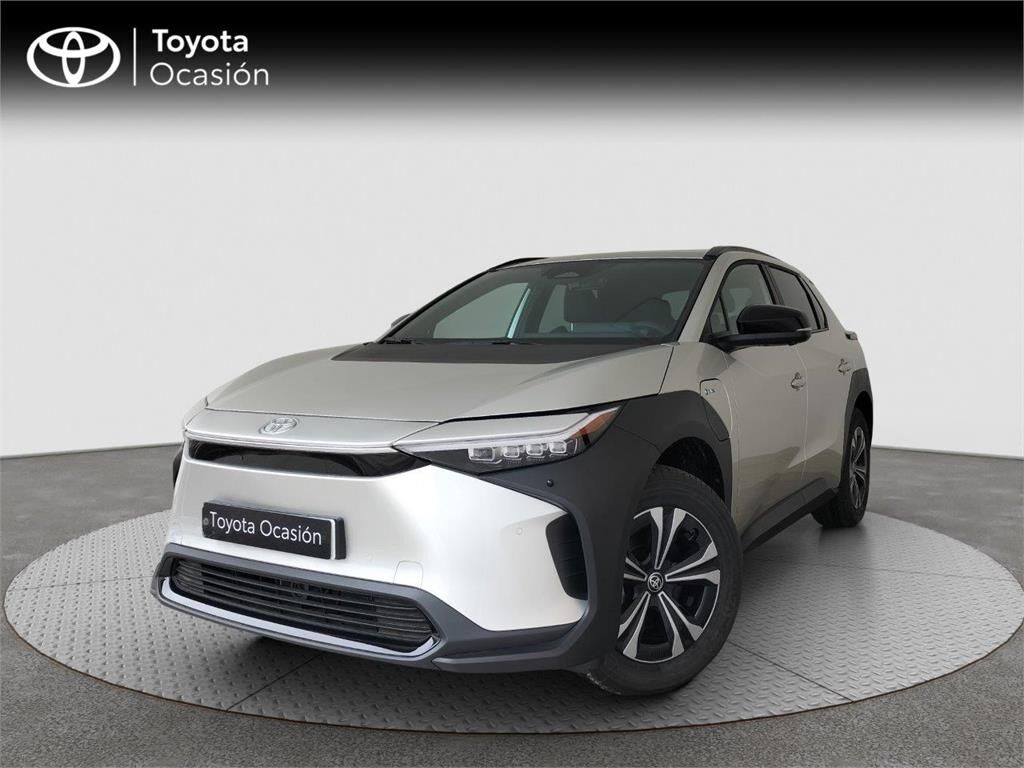 TOYOTA bZ4X (Style Plus 4x2) en Madrid