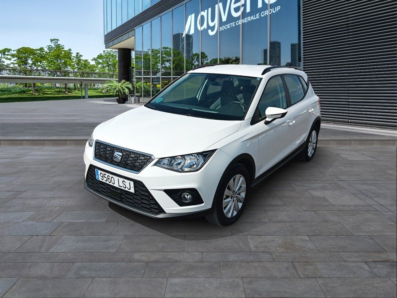SEAT Arona (1.0 TSI Style Go2 81 kW (110 CV)) en Madrid
