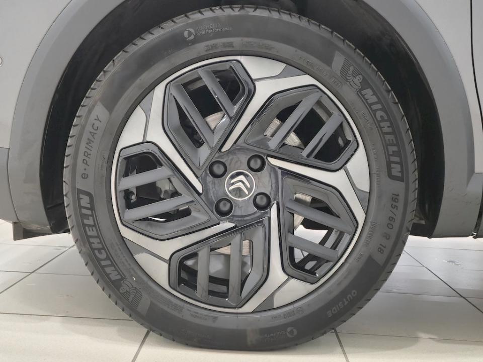 Foto del CITROEN C4 1.2 PureTech Shine S&S EAT8 130