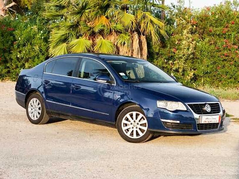 Foto del VOLKSWAGEN Passat 1.6FSI Advance Tiptronic