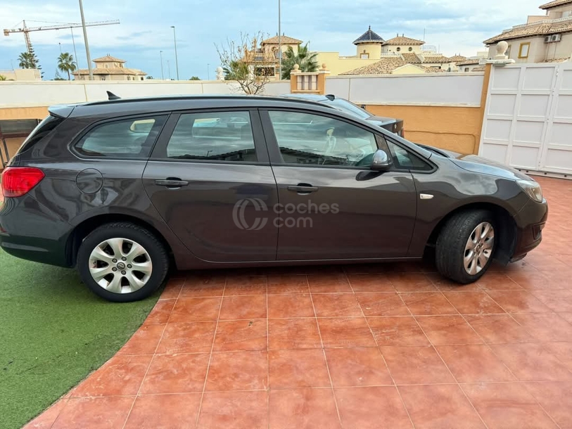 Foto del OPEL Astra 1.6CDTi S-S Dynamic 110