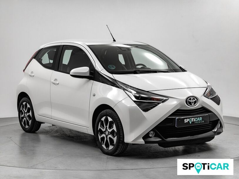 Foto del TOYOTA Aygo 70 x-play