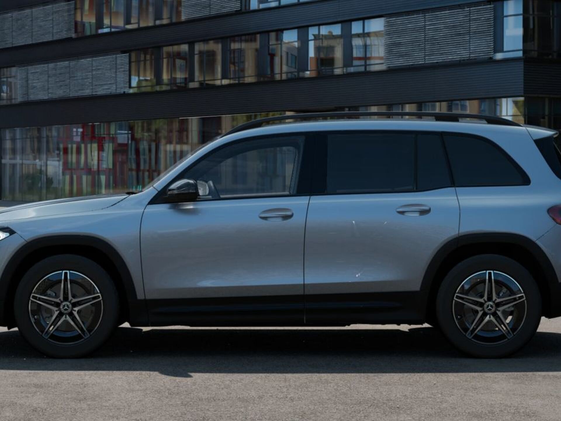 Imagen 2 de MERCEDES EQB