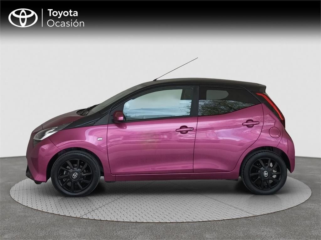 Foto del TOYOTA Aygo 70 x-wave x-shift