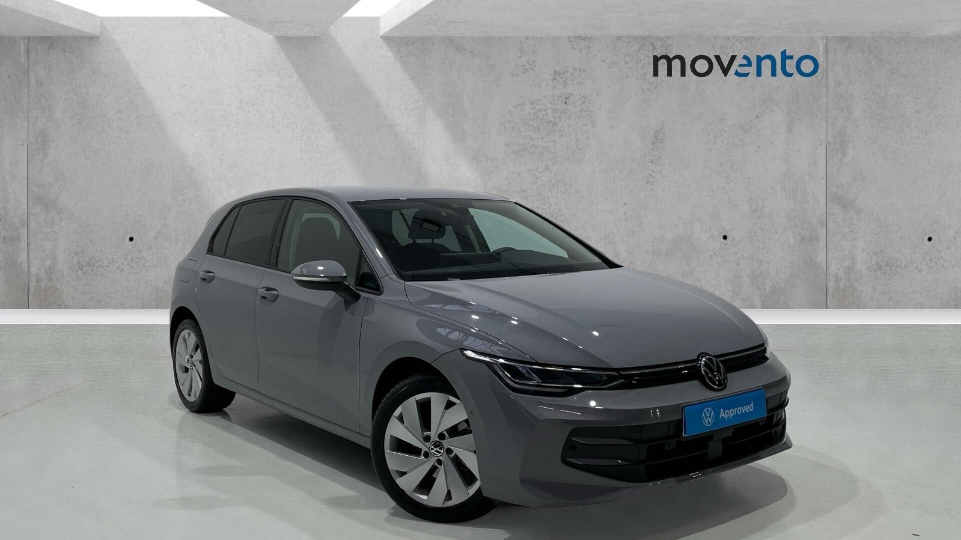VOLKSWAGEN Golf (Life 1.5 TSI 85 kW (116 CV)) en Barcelona