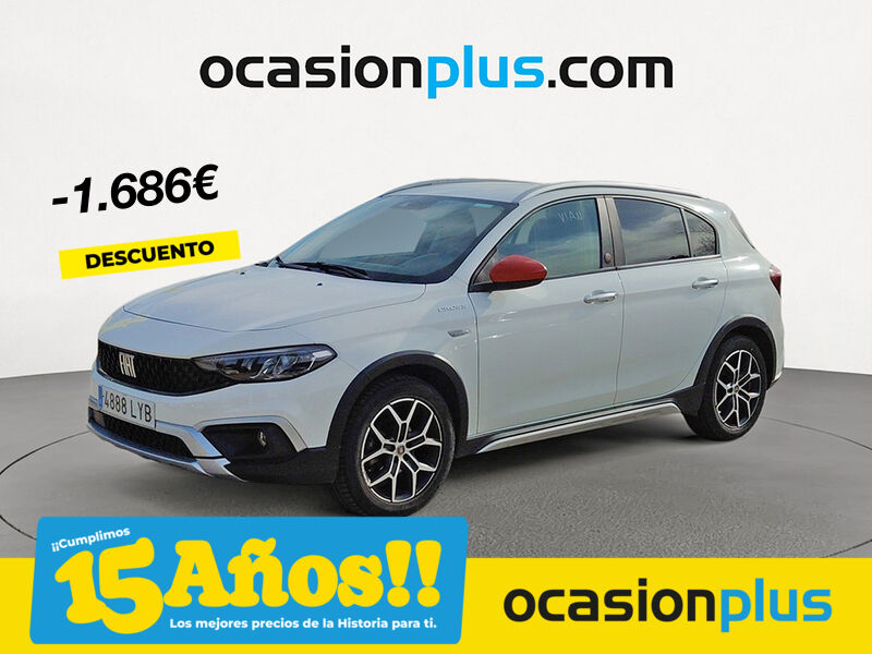 FIAT Tipo (1.5 Hybrid Red DCT 97 kW (130 CV)) en Madrid