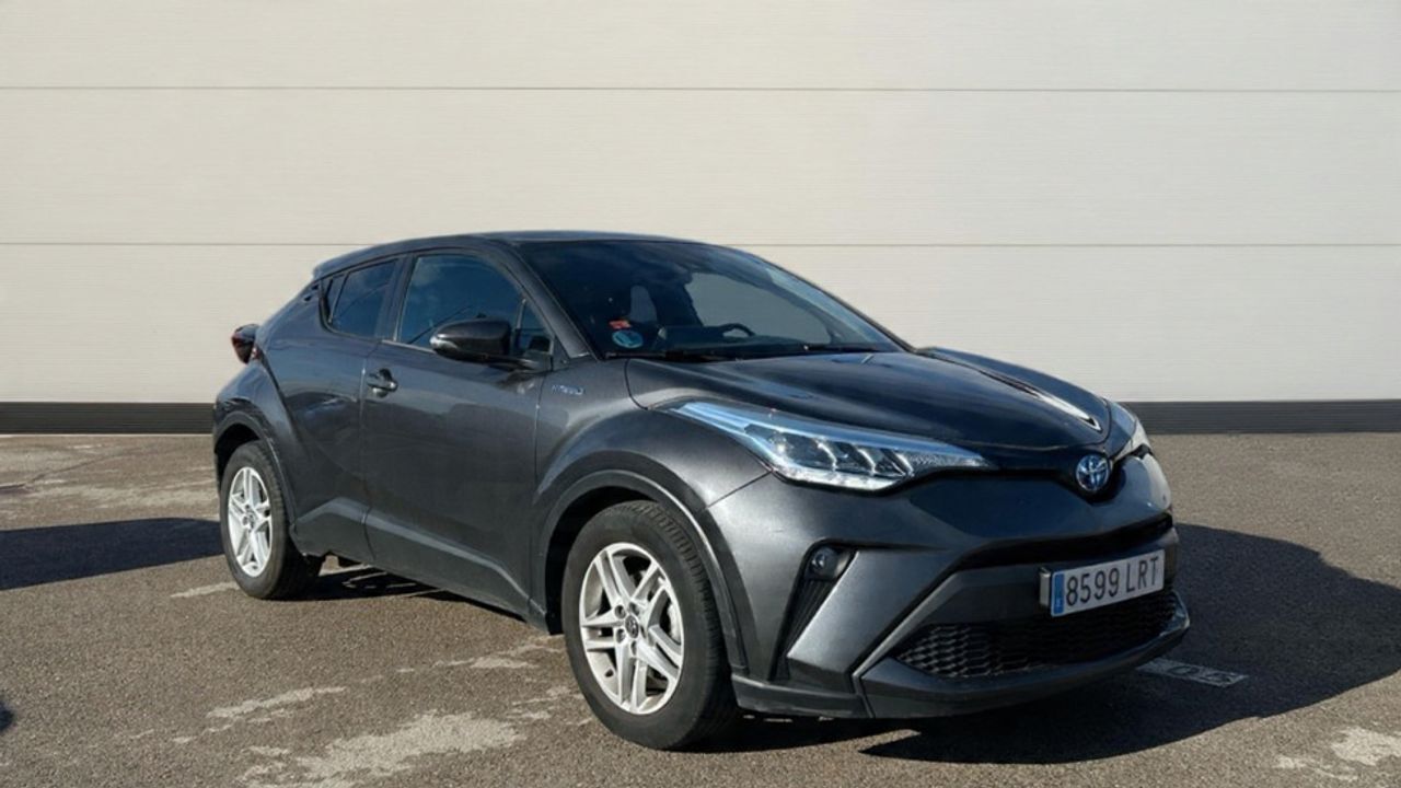 TOYOTA C-HR (1.8 VVT-I HYBRID ACTIVE AUTO 122 5P) en Madrid