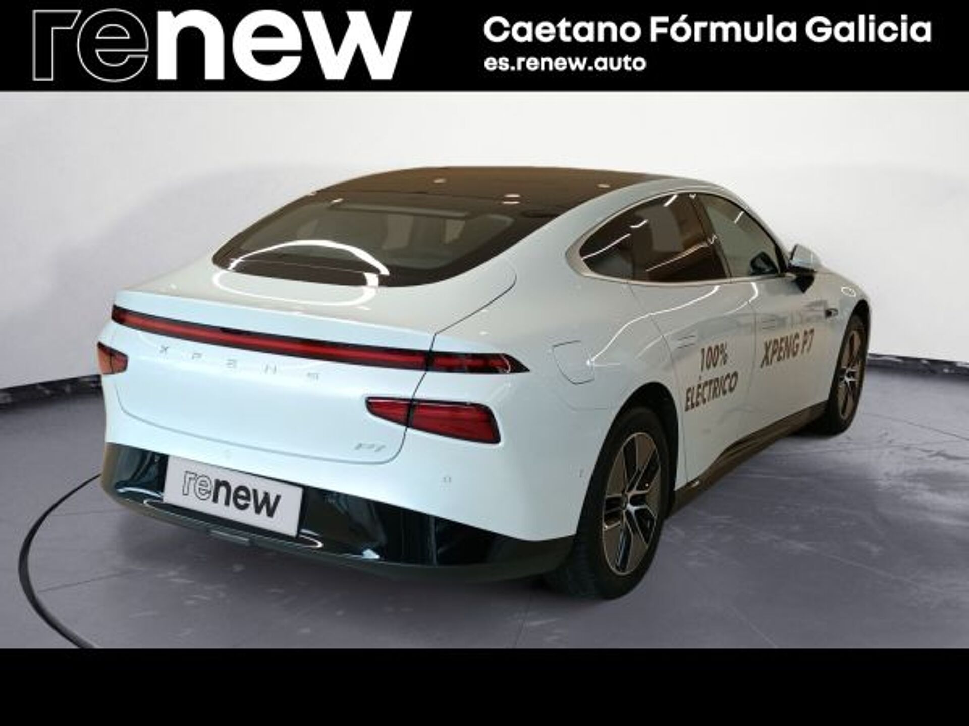 Imagen 2 de XPENG P7