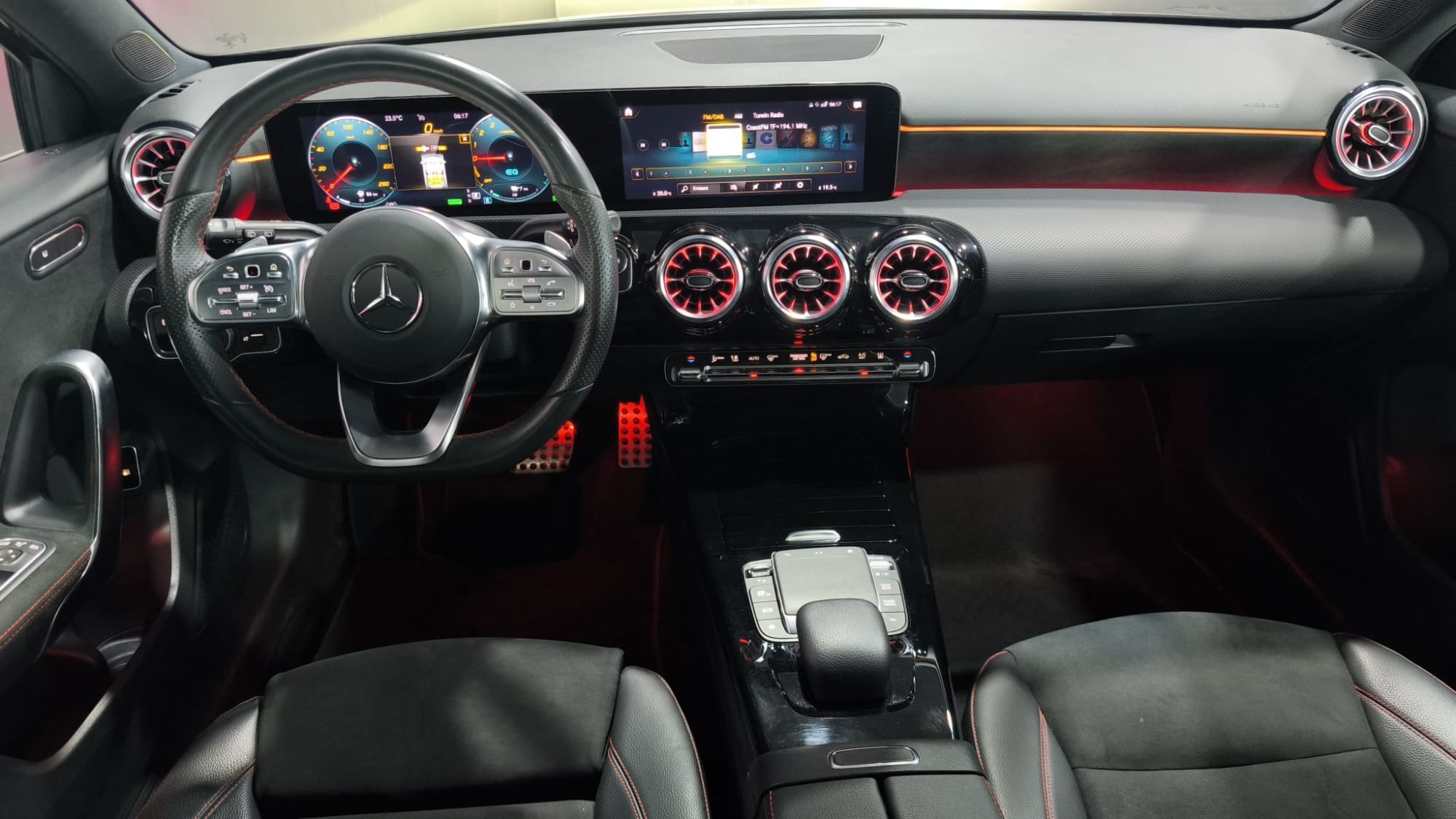 Foto del MERCEDES Clase A A 250e 8G-DCT