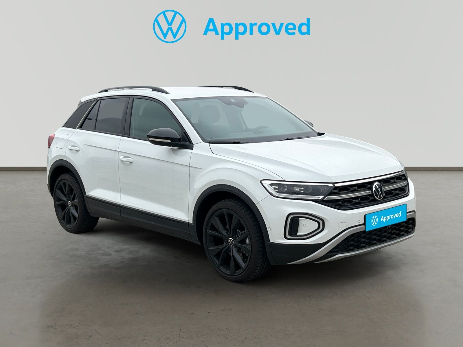 VOLKSWAGEN T-Roc (1.5 TSI 110KW DSG DARK LINE 5P) en Navarra